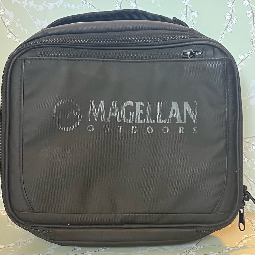 Magellan Outdoors Black Men's Toiletry Dopp Kit